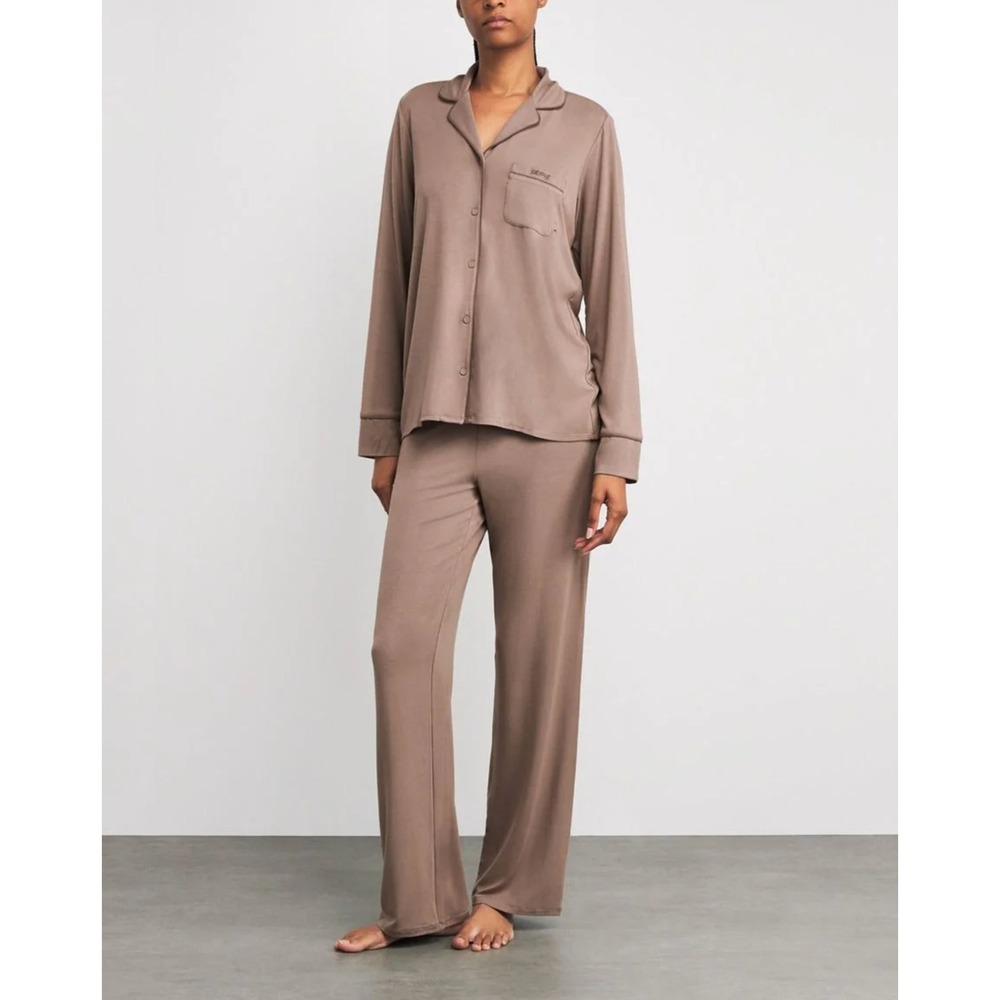SKIMS Soft Lounge Long Sleeve Button Up Pajama Set Light Brown Womens Size Small